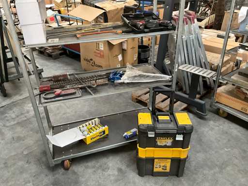 Divers handgereedschap en toebehoren