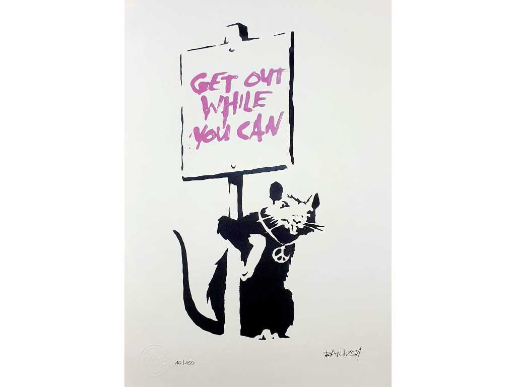 Banksy (Né en 1974), d'après - Get out while you Can