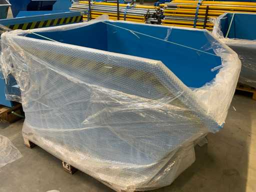 Bauer / Kruizinga GU-R S Mobile Tilting waste bin - Unused