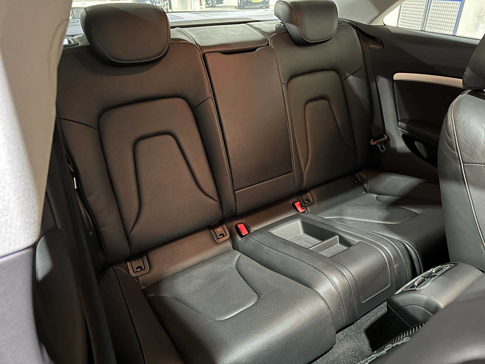 Audi RS5 Coupé 4.2 FSI V8 Quattro 450hp 2010, XN-941-L Youngtimer