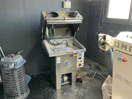 Station de lavage SAFETYKLEEN JET100 2022