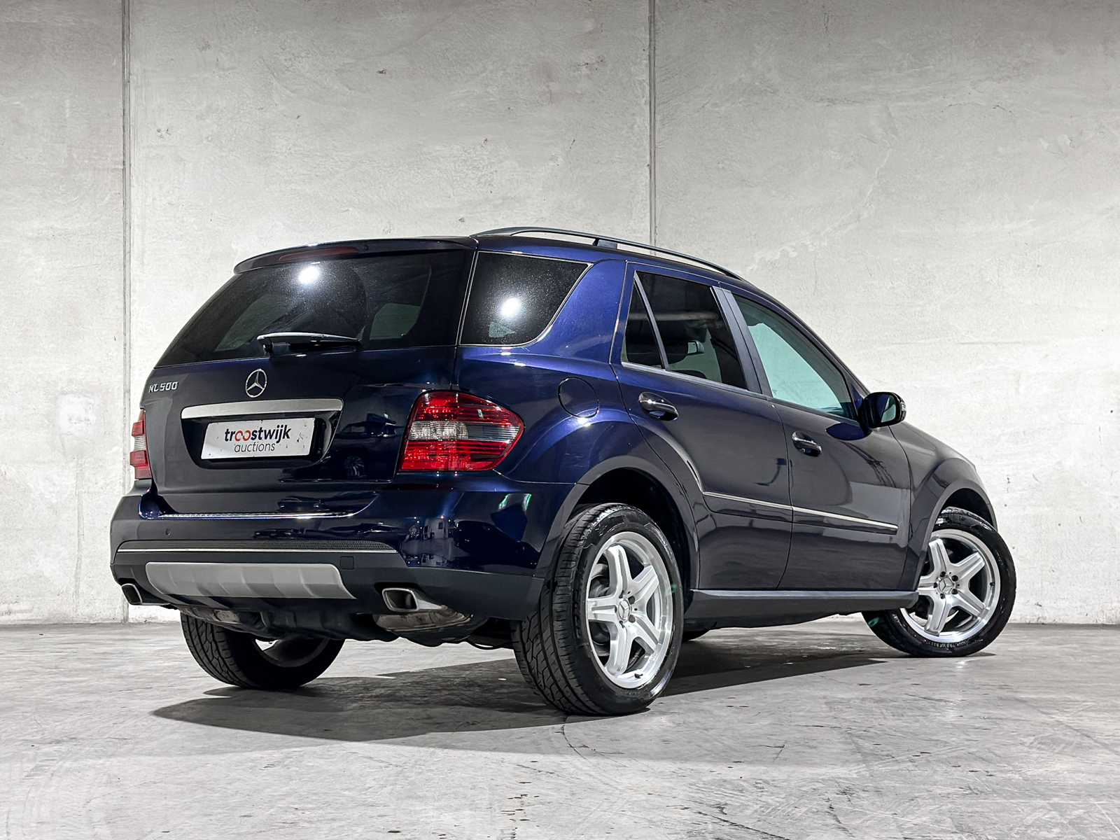 Mercedes-Benz ML500 5.0 V8 306hp 2006 M-class, K-267-VB Youngtimer