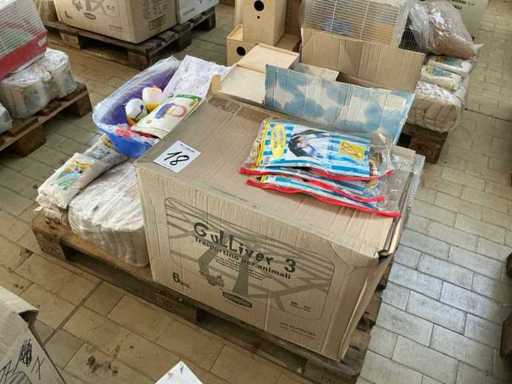 Stock of various accessories for animals