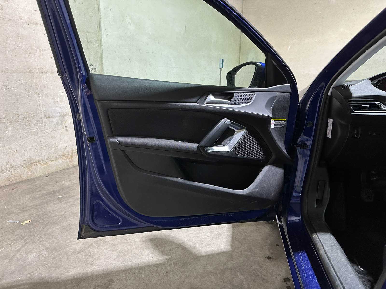 Peugeot 308 SW 1.2 PureTech Blue Lease Premium 5D 131pk 2020 (Origineel-NL), H-199-PD