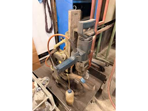 BUX DAH 32 Magnetic Drill