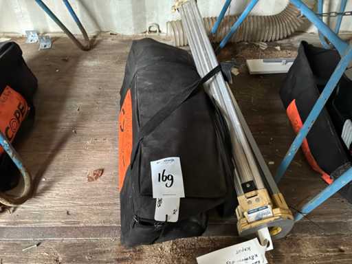 C.Scope 33XD/SG-A Cable Dector + Signal Generator