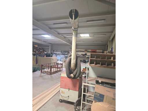   Industrial smoke extractor