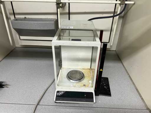 Mettler Toledo - AE200 - Balans