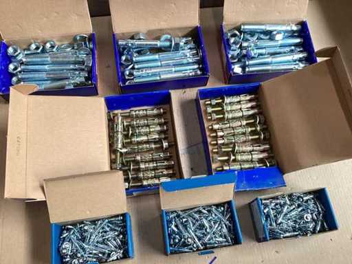 Ufast mix kavel diverse bevestigingsmaterialen