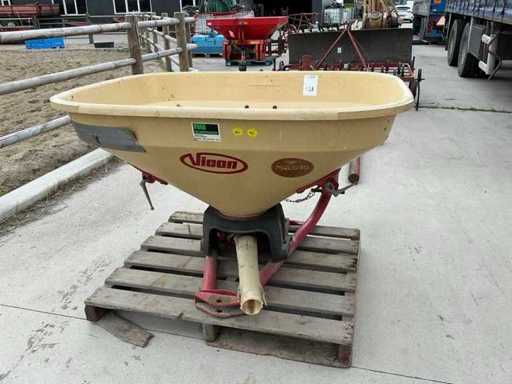Vicom Salt Spreader