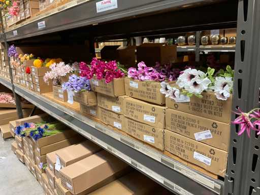 Lot de fleurs artificielles