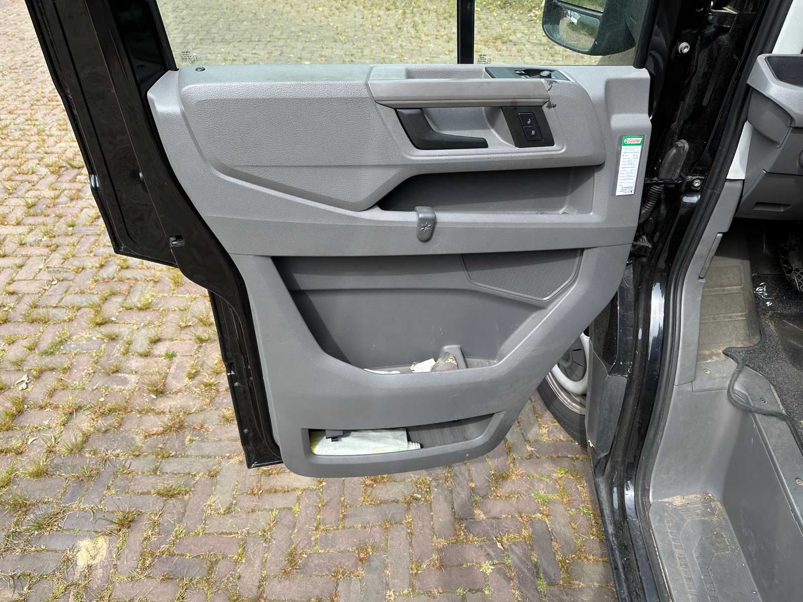 Volkswagen Crafter 35 2.0 TDI L4 EL Highline 177pk 2018, V-106-NZ Bedrijfswagen