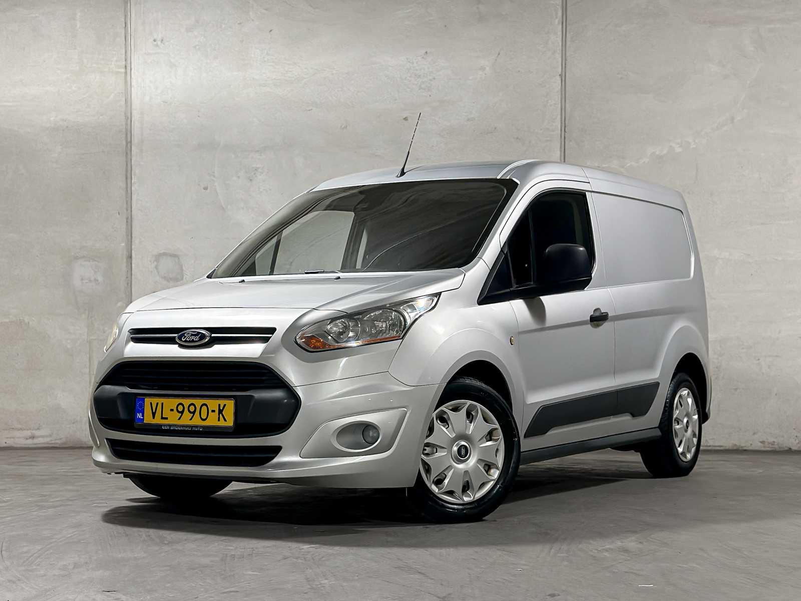 Ford Transit Connect 1.6 TDCI L1 Trend 75pk 2015 (Origineel-NL) 3-persoons, VL-990-K