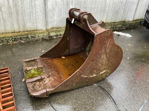 Excavator bucket