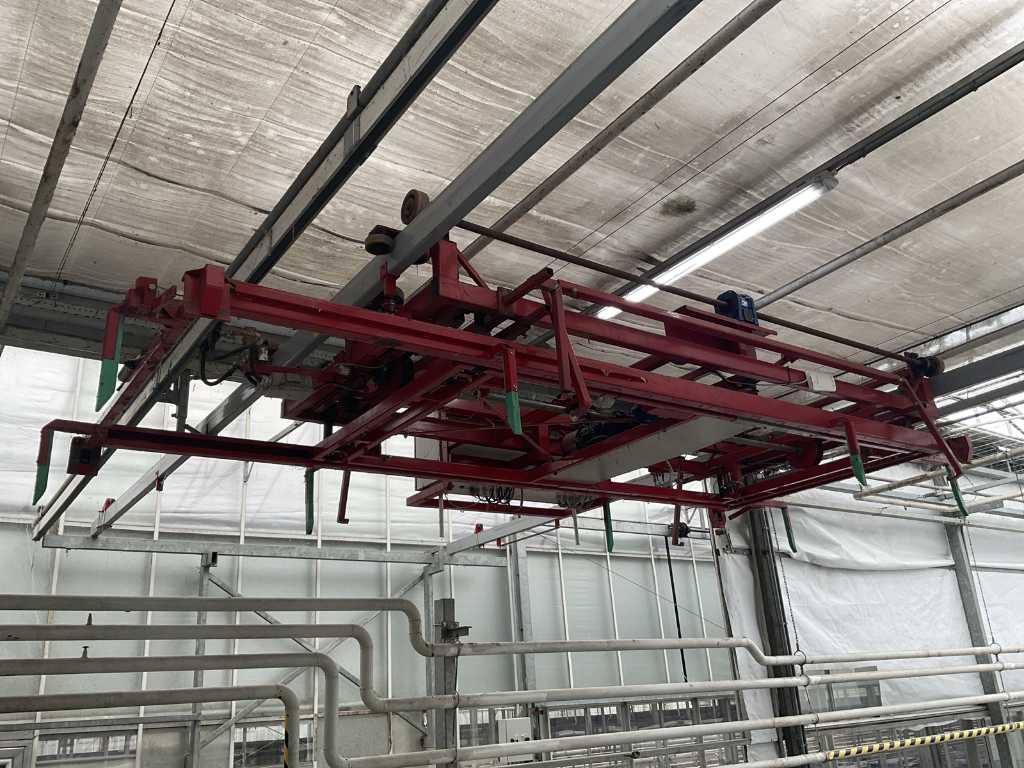 Overhead crane with 84.20 mtr rails