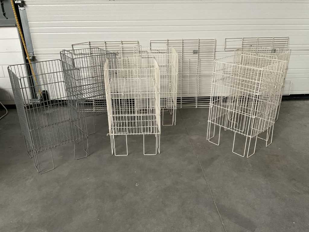 Wire basket