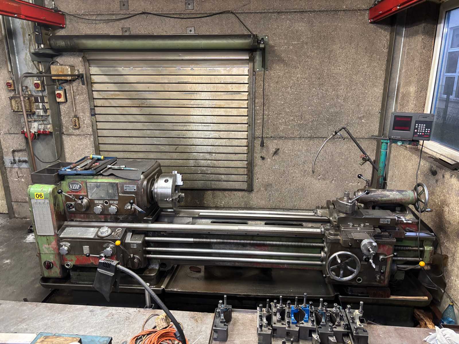 VDF HEIDENREICH & HARBECK V 3 Lead and Pull Spindle Lathe