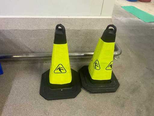 Hazard cones (2x)
