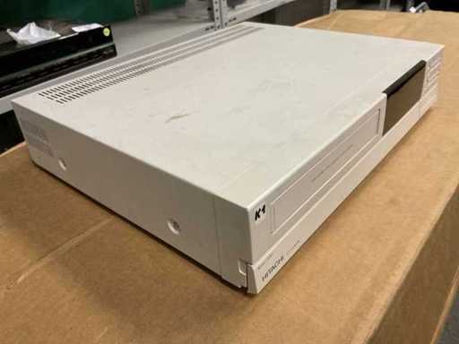 Magnétoscope Hitachi VT-L2300E (2x)