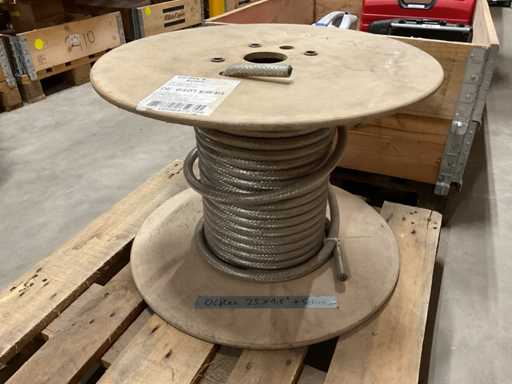 Cavo Lapp Ölflex Classic 110CY 25x1,5mm2 per il segnale a bobina con guaina