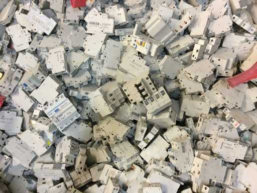 Varie - Interruttori automatici