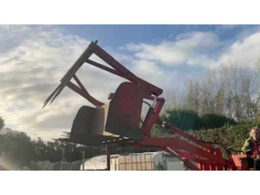 d8508446-6d7c-4c00-a927-c3fe56419225.mp4