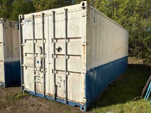 Shipping container