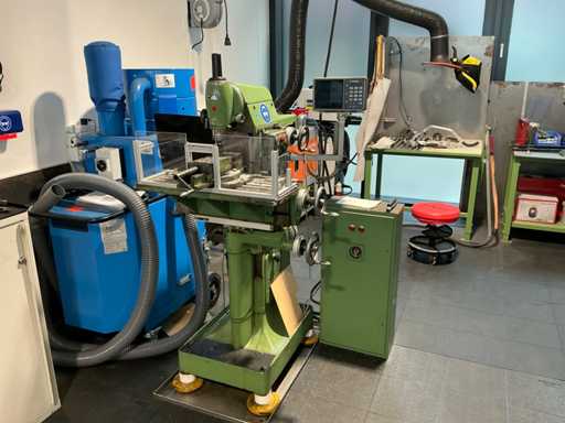 DECKEL FP1 Milling Machine