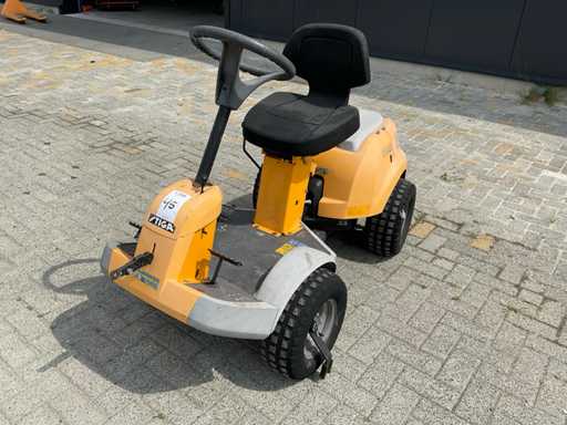 Tractor de gazon Stiga P901 (Park Compact HST) 2004