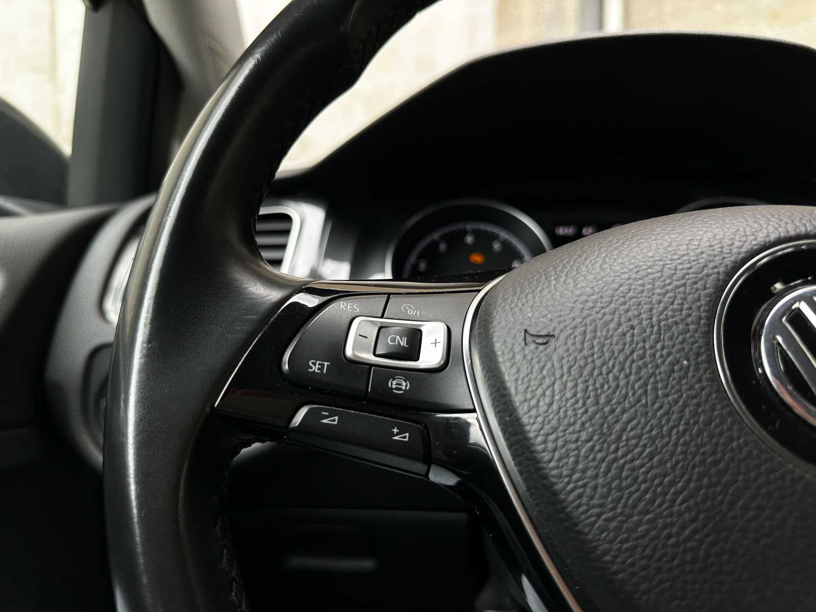Volkswagen Golf 1.0 TSI Trendline 116pk 2019, HKL-64-J