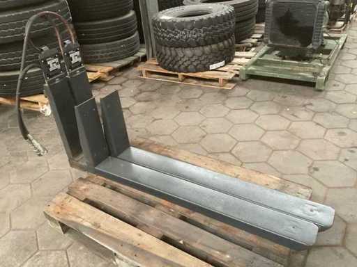 2011 GripTech TFG2-30-1375-1125 Set Uitschuifbare heftrucklepels