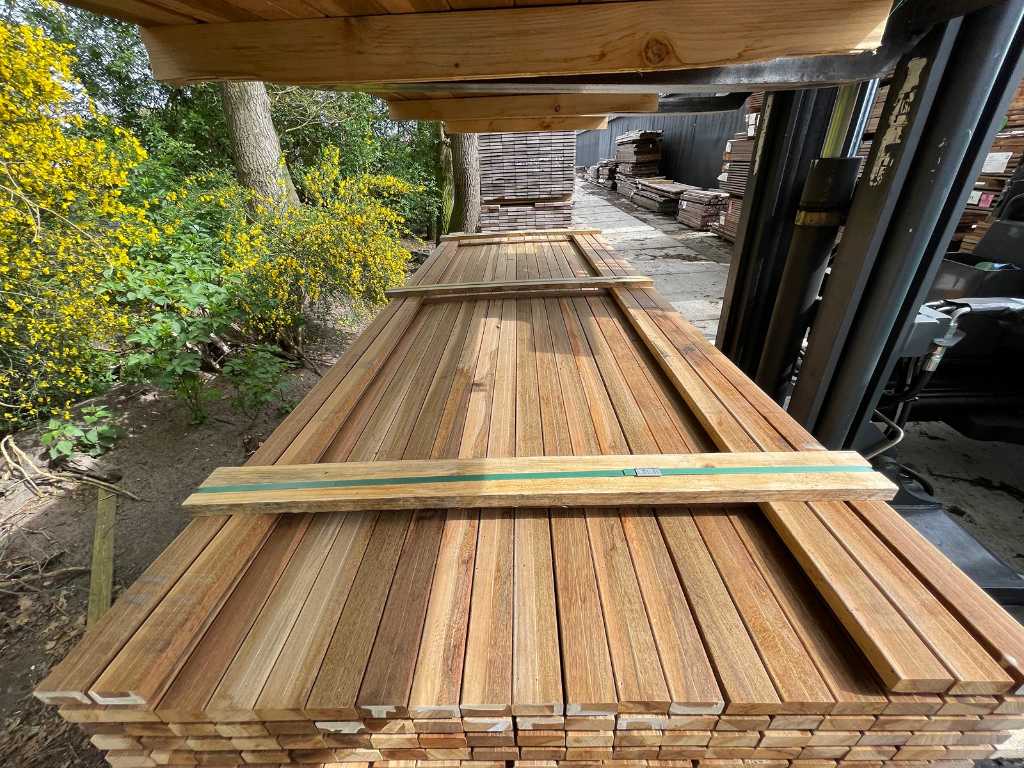 Ipé hardwood planks planed 21x45mm, length 275cm (169x)