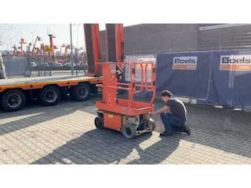 9c27c894-3e29-4b49-9b31-bc9b32db8eb3.mp4