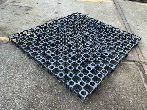 Atlantis Plastic grass tiles (350x)