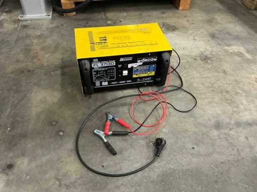 2023 Deca FL 3713D Acculader