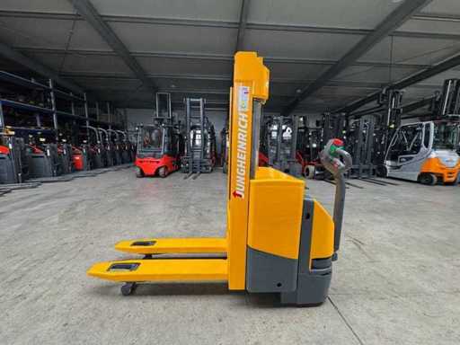 08/2020 Servicio + UVV 05/2027 Jungheinrich EJC216 1.600 kg Transpaleta Hormiga Levantamiento Inicial 675 horas