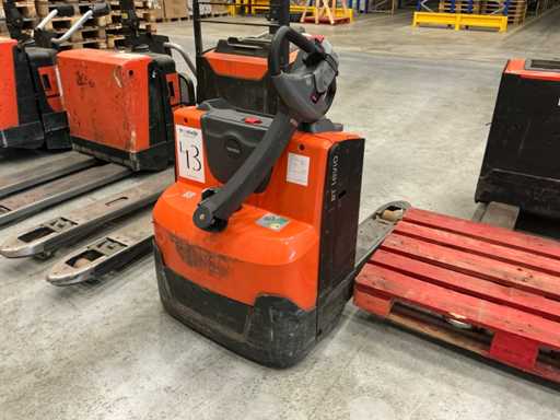 Toyota LWE200 Elektryczny Wózek Paletowy 2022