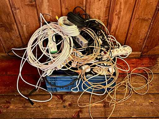 Charge verschiedener Kabel