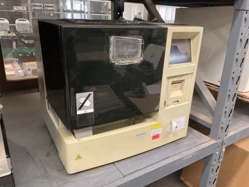 Analizator krwi serii Sysmex CA-500 z 2006 roku