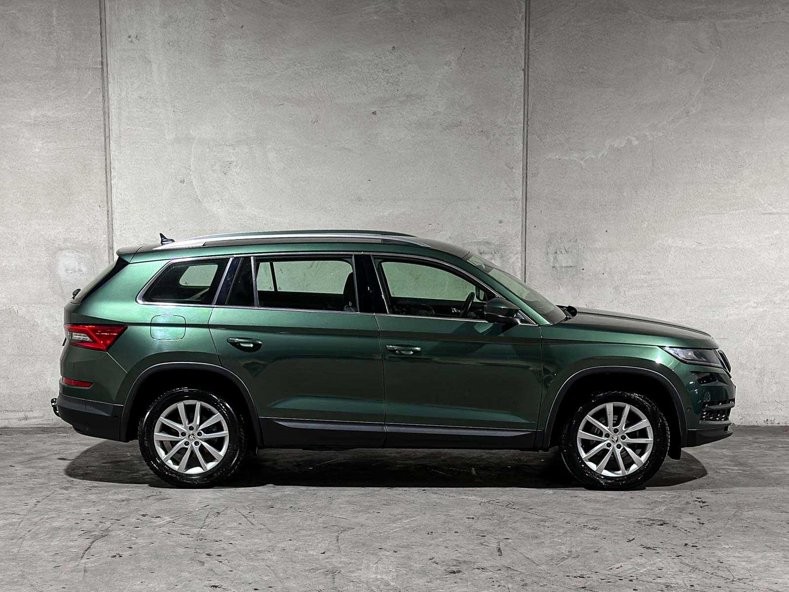 Skoda Kodiaq 1.5 TSI Business Edition Plus 150pk 2021 (Origineel-NL + 1e Eigenaar), K-631-SX