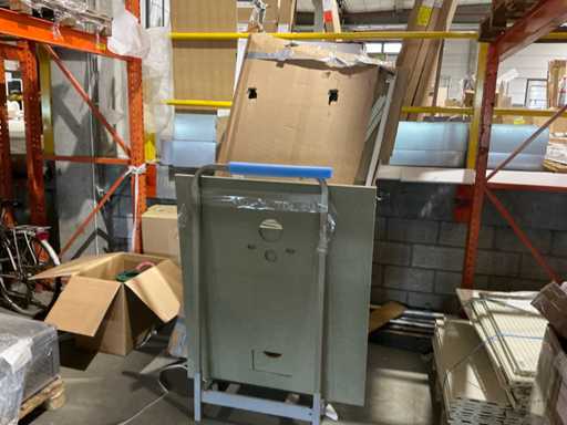 Party of shower screens