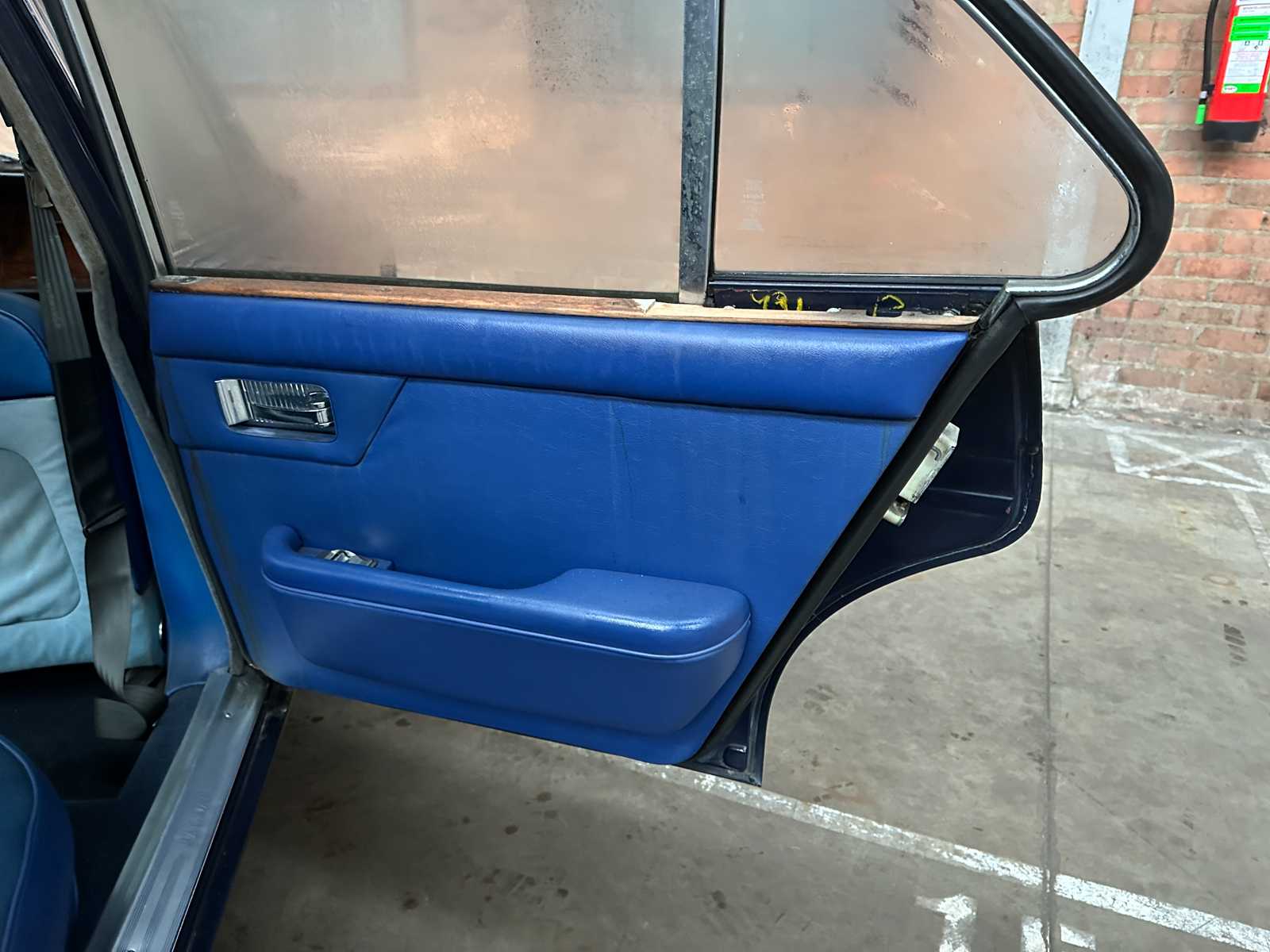 Jaguar XJ 5.3 V12 de Luxe 313 PS 1973, 94-YA-92