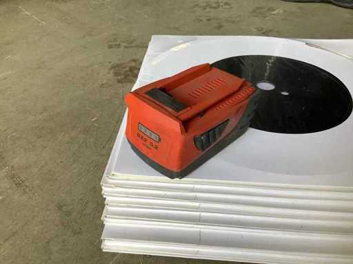 Piles et chargeurs Hilti b22