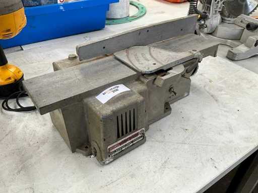 Piallatrice compatta Rockwell