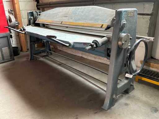 Unicorn Tornala XK-2000/2A Biegemaschine