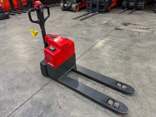 2020 Linde MT15 1,500 kg LI-ION Platformer pentru furnici