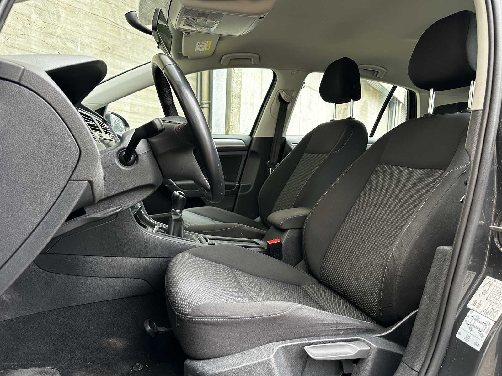 Volkswagen Golf 1.0 TSI Trendline 116pk 2019, HKL-64-J