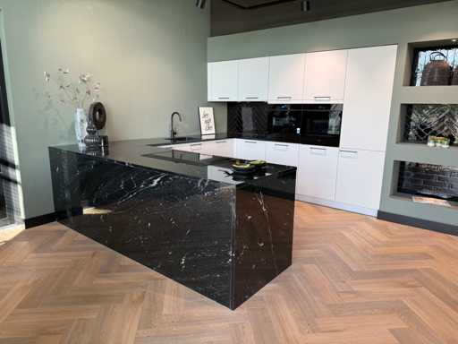 Häcker - Systemat - Kuchnia salonowa