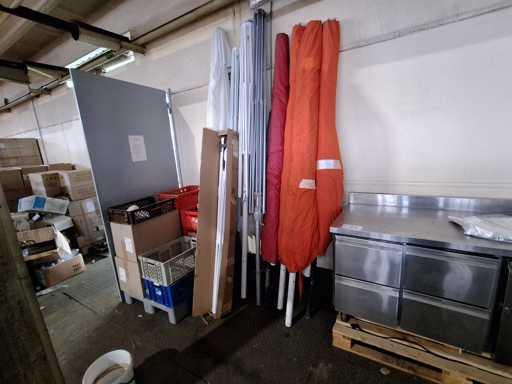   Post Terraces - Parasols