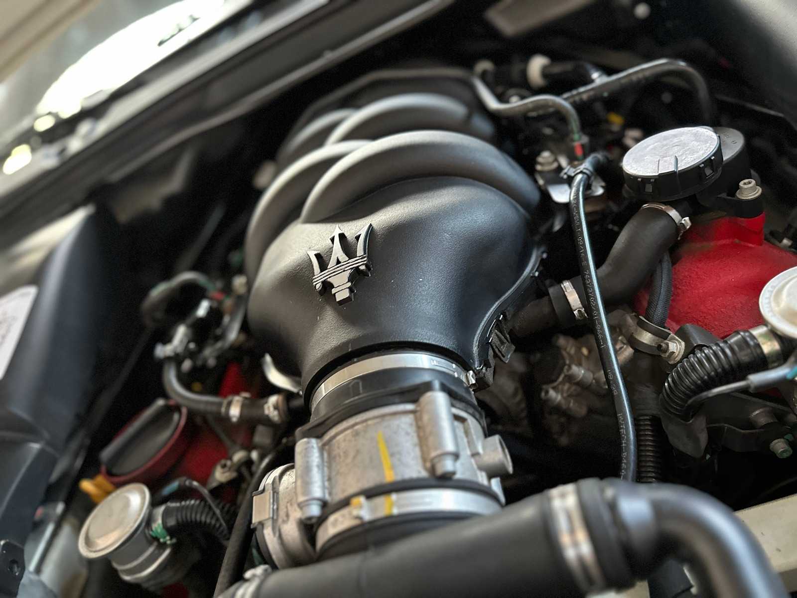 Maserati MC Stradale Gran Cabrio 4.7 V8 -MC Sportline- 460pk 2015 GranTurismo